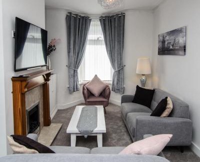 Anfield House | RIVERPOOL - LUXRY SUITS FOR FOOTBALL FANS NEAR AnFIELD STADIUM