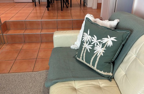 Maroochy River Apartment | RiverRock Retreat Maroochy, Sunshine Coast: 6 bed 6, bath, 15 min from beach