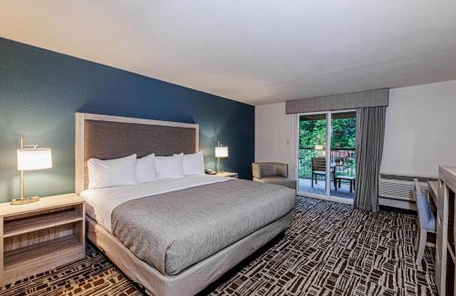 Cherokee Hotel | Rivers Edge Motel