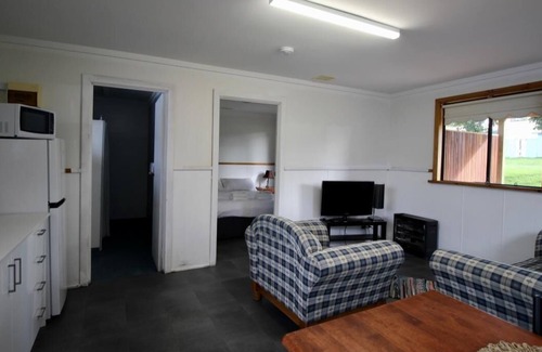 Augusta Cottage | Riverscape Cottage No.4 - Riverscape Cottage No.4 is an easy walk to the Blackwood River