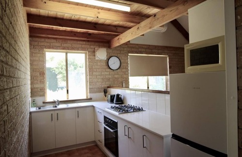 Augusta Cottage | Riverscape Cottage No.7 - Riverscape - unit 7 with views over the Blackwood River