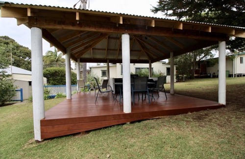 Augusta Cottage | Riverscape Cottage No.7 - Riverscape - unit 7 with views over the Blackwood River