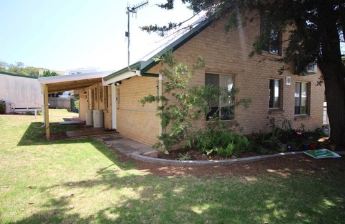 Augusta Cottage | Riverscape Cottage No.7 - Riverscape - unit 7 with views over the Blackwood River