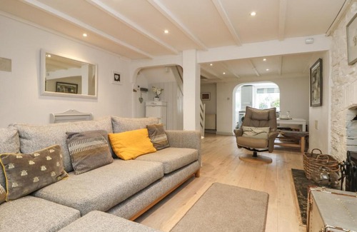 Wadebridge House | Riversdale Cottage