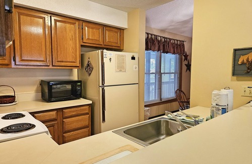 Lincoln Condo | Riverside, AC, deck, view, pool, swimming hole, tennis. RF302 by LRS