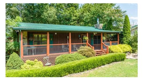 Sevierville House | Riverside Dreamin