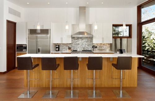 Aspen House | Riverside Drive Contemporary