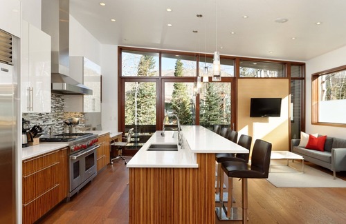 Aspen House | Riverside Drive Contemporary