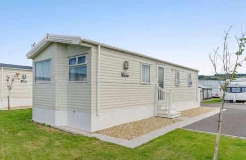 Bleadon Resort | Riverside Holiday Village