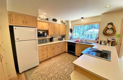 Durango - Purgatory Cabin | Riverside Home on the Florida River, Quiet Location, Pet Friendly, Great Views