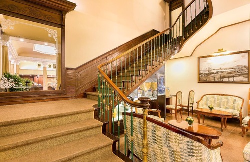 Dong Khoi Hotel | Riverside Hotel
