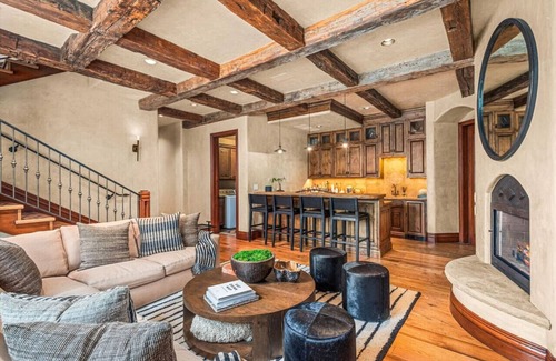 Aspen House | Riverside Masterpiece