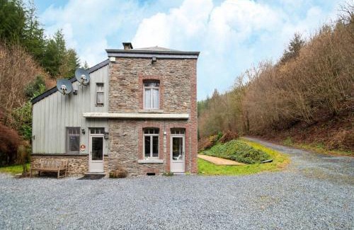 Bohan sur Semois House | Riverside Retreat, Ardennes, cleaning included