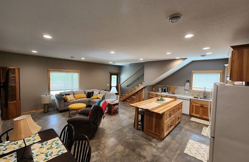Wabasha County House | Riverside Retreat Near Town w Sauna, sleeps 8, Views & Abundant Activities!