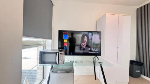 Custom House House | Riverside Rooms and Apartments
