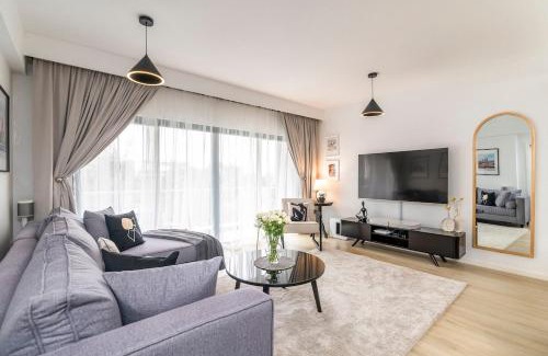 Westlands Apartment | Riverside Square By YourHost Nairobi