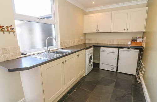 Cark Cottage | Riverside View