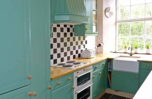 Airton Cottage | Riverside Walk