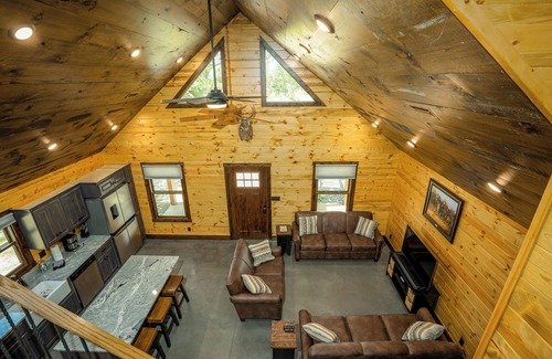 Bennett Springs Cabin | Riverstone Luxury Retreat: Private Suites, Pool, Hot Tub, Niangua River Access
