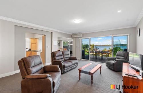 Iluka House | Riverview Apartment 1.3