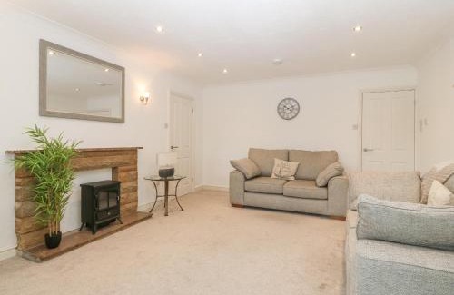 Cemaes Bay Apartment | Riverview Apartment