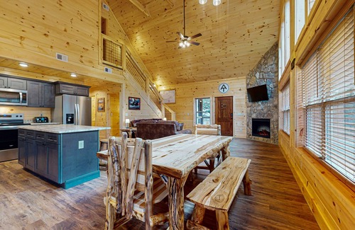 Rocky Grove Cabin | Riverview cabin w/free attraction tickets, hot tub, firepit, arcade & air hockey