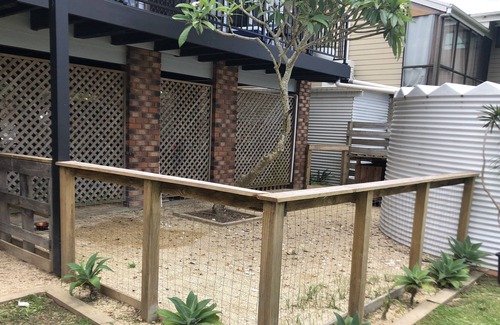 North Shore House | Riverview Cottage - Water Frontage - Family & Group centric!
