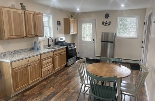 Pittsburg House | Riverview home