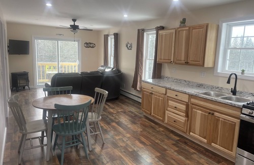 Pittsburg House | Riverview home