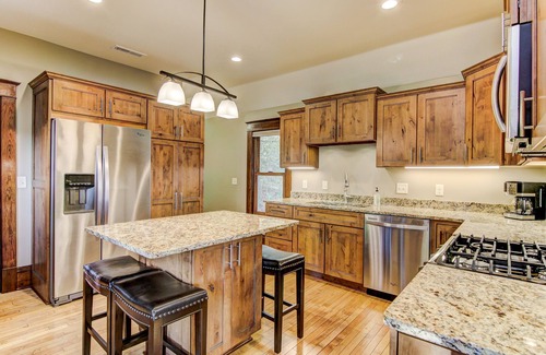 Stillwater House | Riverview In Downtown Stillwater: Porches, Decks & Yard Overlooking Main Street