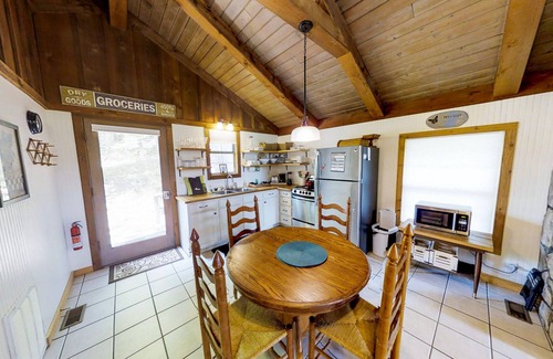 Townsend Cabin | Riverview