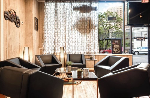 Main - Military Plaza House | RiverWalk Plaza - Double Queen Pool View