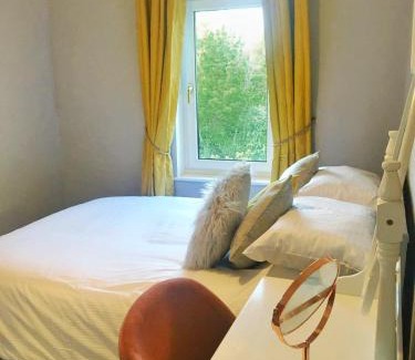 Bishop Auckland House | Riverwood Cottage Stanhope