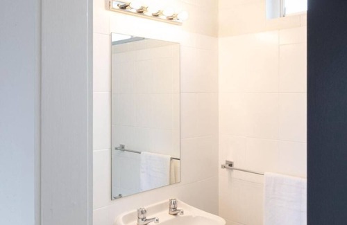 Riverwood Hotel | Riverwood Hotel - Adults Only