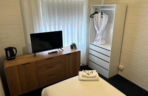 Riverwood Hotel | Riverwood Hotel - Adults Only