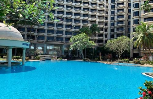 Tanjung Kling Apartment | Riviera Bay Condominium, Tanjung Kling