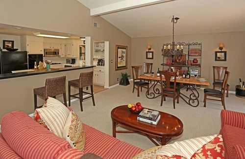 Riviera House | Riviera Canyon - Views and Romance on the Upper Riviera