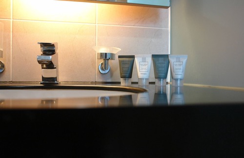 Irun-myeon Hotel | Riviera Hotel Geoje