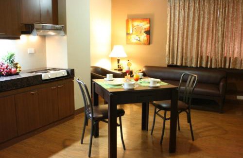Ermita Night District Hotel | Riviera Mansion Hotel