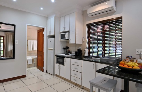 Greater Johannesburg Metropolitan Area House | Rivonia Premier Lodge
