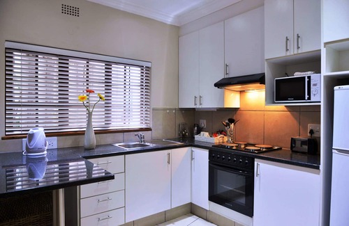 Greater Johannesburg Metropolitan Area House | Rivonia Premier Lodge