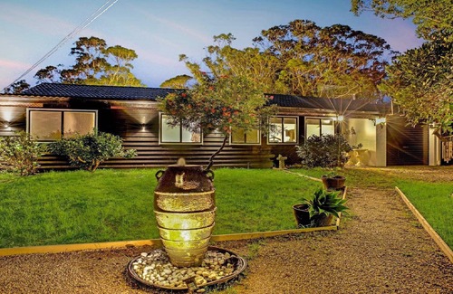 Wentworth Falls House | Riyzazt House Wentworth Falls