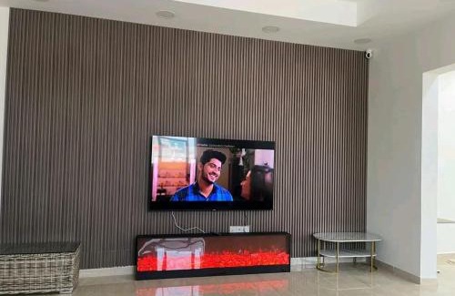 Dubai House | RizQ Luxury Villa