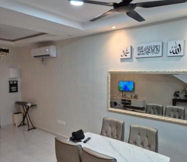 Rawang House | Rizqi Homestay
