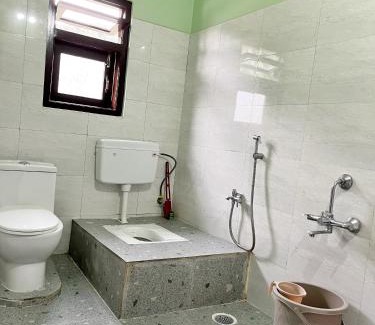 Ziro Bed & Breakfast | RJ Shant Apartments- Room 22