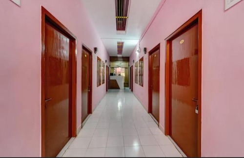 Triplicane Hotel | RKH INN