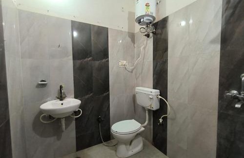 Vrindavan Hotel | RKN Rooms