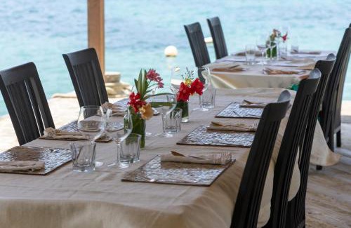 Bequia Island Hotel | RM Marina