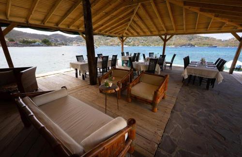 Bequia Island Hotel | RM Marina