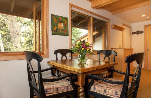 Teton Village Apartment | RMR: La Choumine 8 Condo in Teton Village